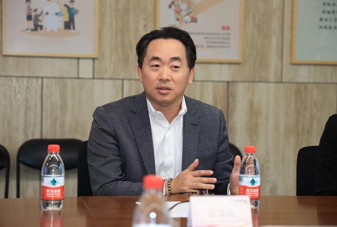 益路攜手 守護(hù)未來(lái) 蘭精纖維向愛(ài)慕公益基金會(huì)捐贈(zèng)愛(ài)心物品