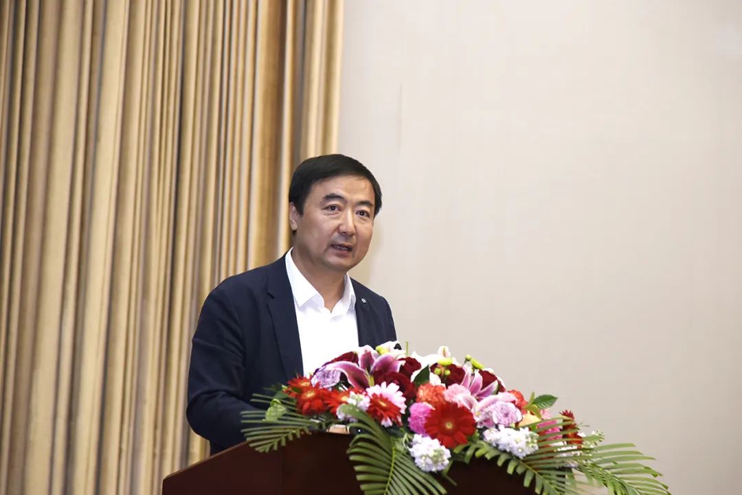 織夢(mèng)五年,匠心明遠(yuǎn)||第五屆“明遠(yuǎn)杯”創(chuàng)意設(shè)計(jì)大賽頒獎(jiǎng)典禮暨中國(guó)紡織品進(jìn)出口商會(huì)家紡分會(huì)換屆會(huì)議圓滿(mǎn)舉辦!