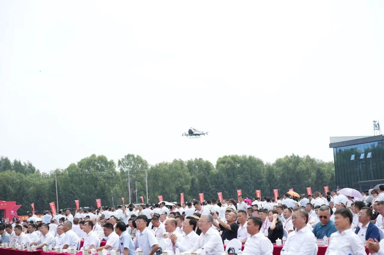 薪火相傳一甲子，砥礪奮進(jìn)六十年  吉林化纖隆重舉辦建成投產(chǎn)60周年發(fā)展經(jīng)驗交流大會！