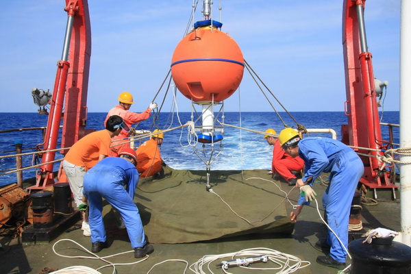 海麗雅特種繩纜助力“蛟龍號”順利完成300潛