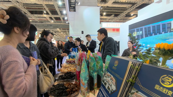 第三師圖木舒克市攜20余家企業亮相2026intertextile春夏展