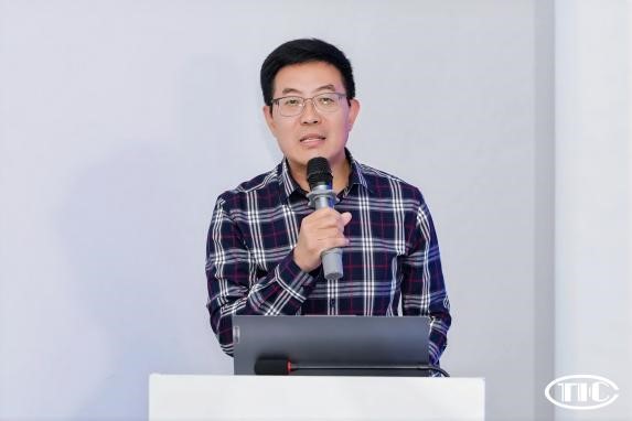 破解數字化管理難題！紡織數智轉型研討會在柯橋舉辦